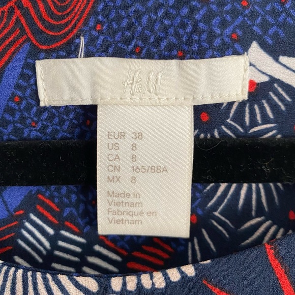 H&M Shift Dress Size 8 - Picture 3 of 5
